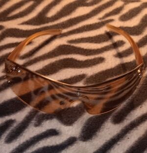 Stylish Gold Sunglasses